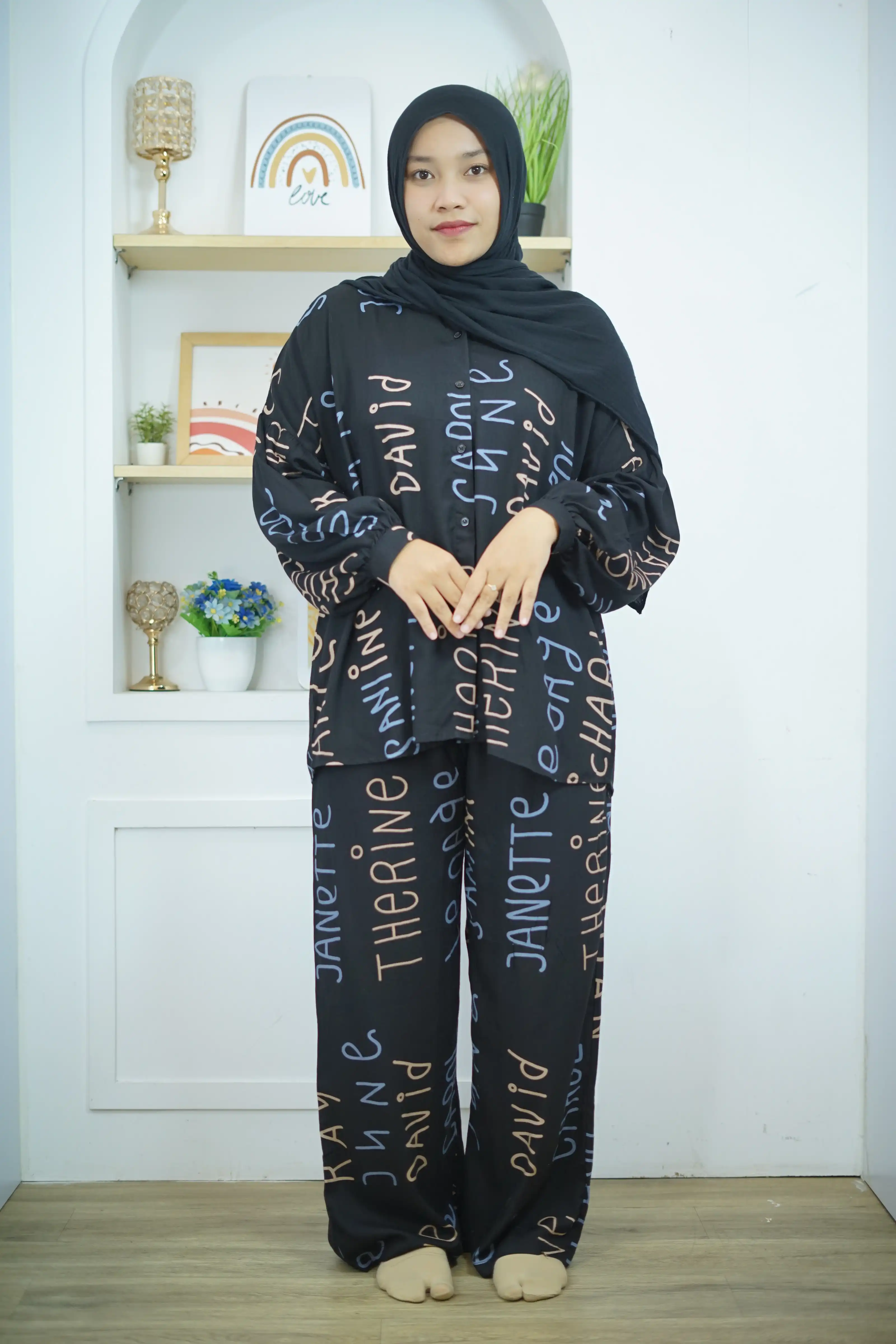 Motif Abjad